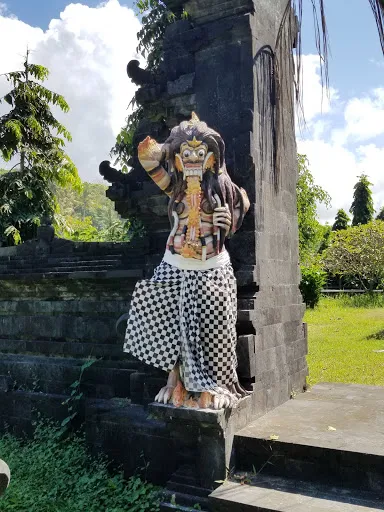 Pura Dalem Desa Jasri 4