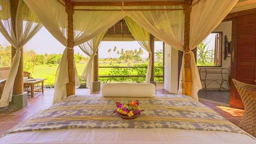 Villa Surya and Villa Chandra 1