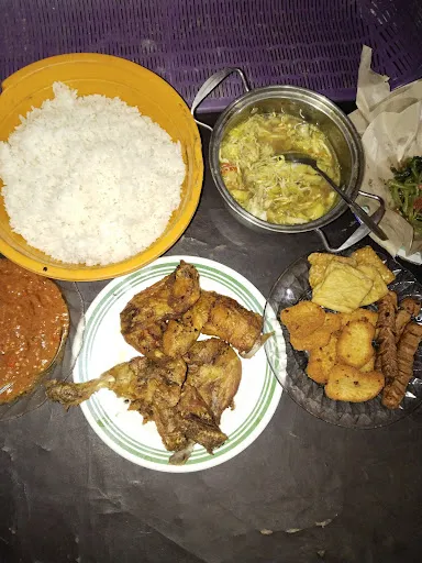 Warung Ikan Bakar Lapak Anti Galao 1