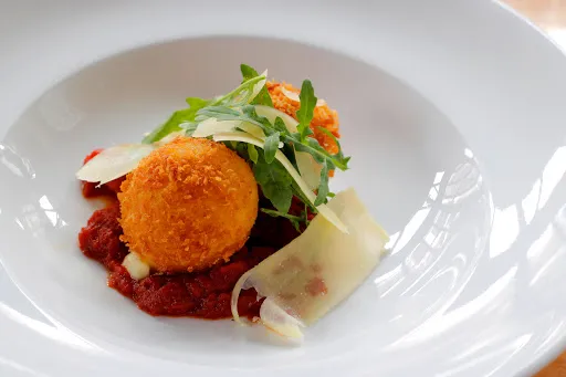 Flamingo Restaurant 2