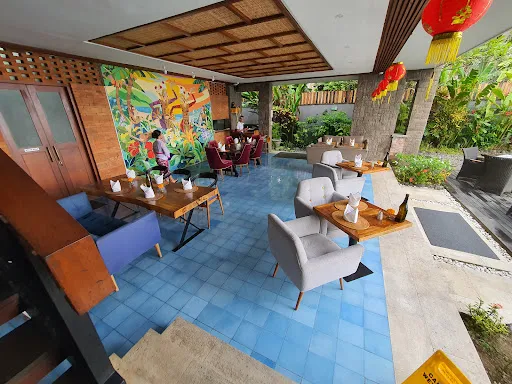 Flamingo Restaurant 3