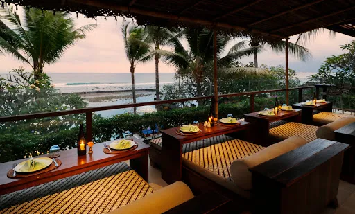 Flamingo Restaurant 4