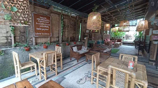 Warung Batas Kota