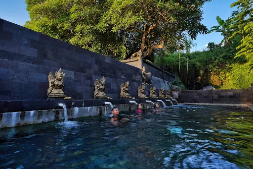 Pancoran Pengelukatan Sapta Gangga 2