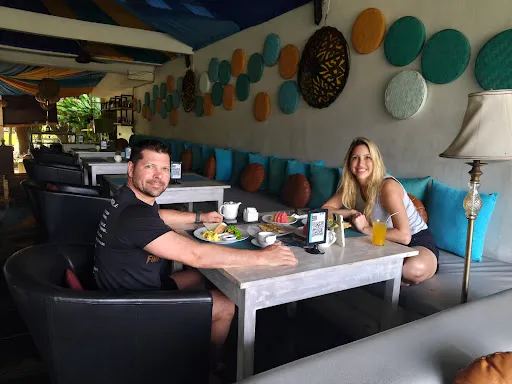 The 48 Shisha and Resto 4