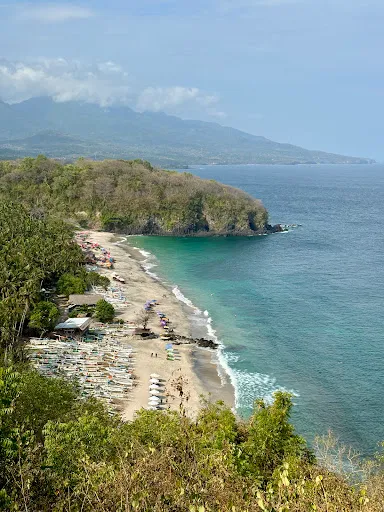 Warung Queen Virgin Beach 3
