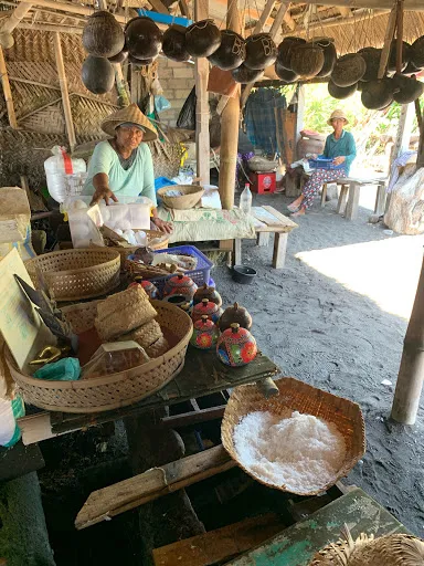 Natural Salt Market 3