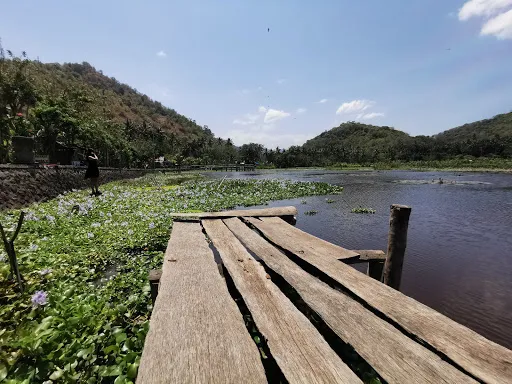 Danau Yeh Malet 2