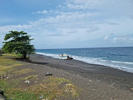 Pantai Wates Karangasem 1