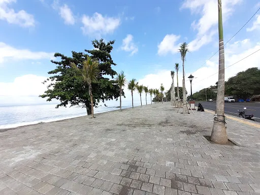 Pantai Wates Karangasem 4