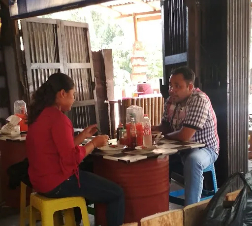 Warung Joonson 4