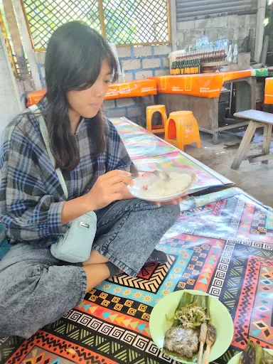 Wr. Sate Ikan Laut 4