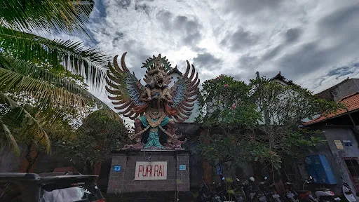 Puri Rai Restaurant 3