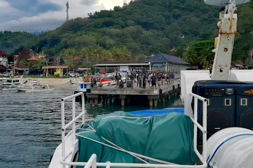 Port Padangbai 4