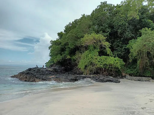 Secret Beach 3