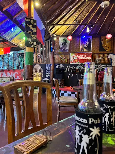 New Queen Pub & Restaurant 3