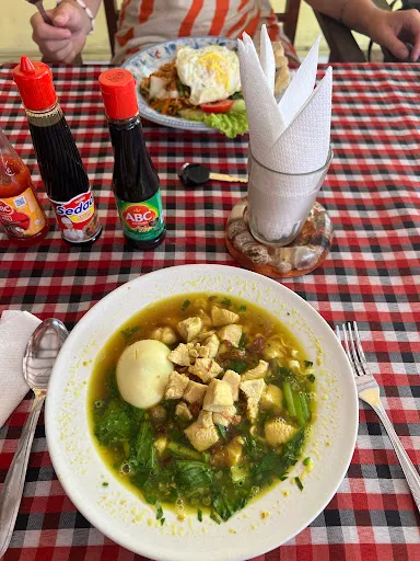 Warung Santi Loka 4