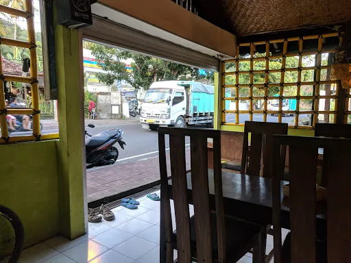 Warung Nyoman 1