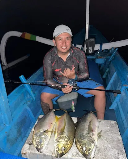 ARFIS BALI fishing charter & snorkling tour 4