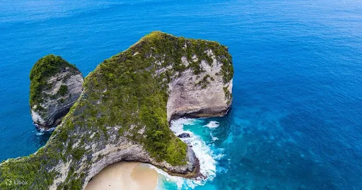 Sudi's Tourist Service Padangbai 4