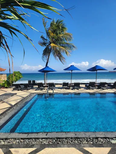 Karma Royal Candidasa 2