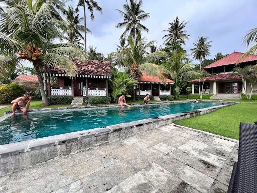 Sea Breeze Candidasa 2