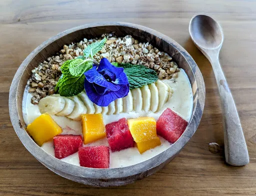 Oketo Cafe Candidasa 4