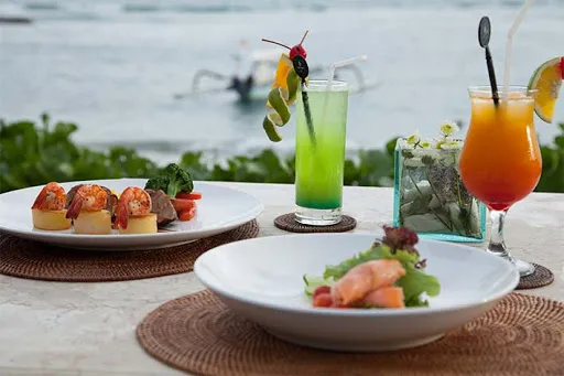 Ocean Terrace Restaurant at Candi Beach Resort & Spa 2