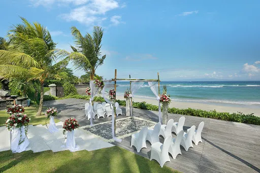 Ocean Terrace Restaurant at Candi Beach Resort & Spa 3