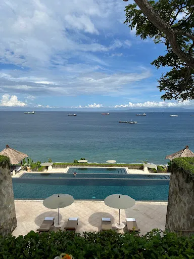 The Restaurant at Amankila 2