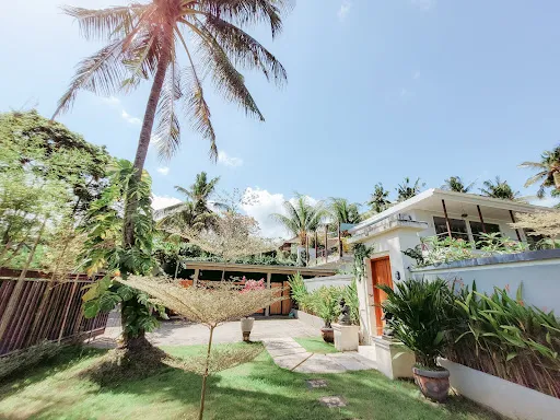 Kimana Villa