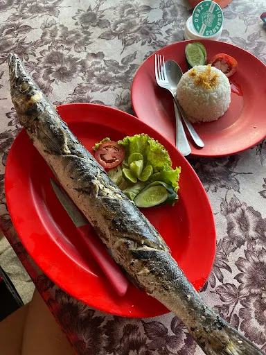 Warung Mama Sarini 4