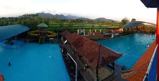 Srinadi waterpark villa 2