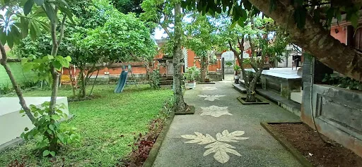 Homestay Ribek Family 2