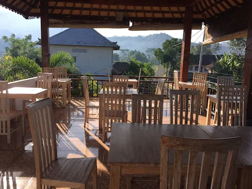 09.00am coffee and eatery