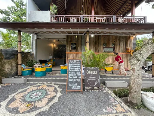 09.00am coffee and eatery 1