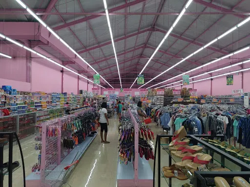 Clandy's Mart Klungkung 4