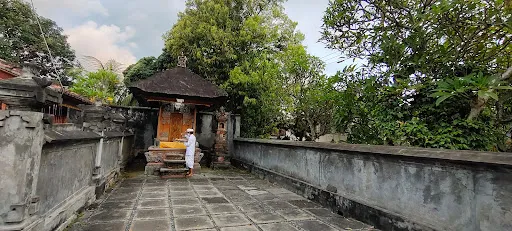 Puri Agung Saraswati 2