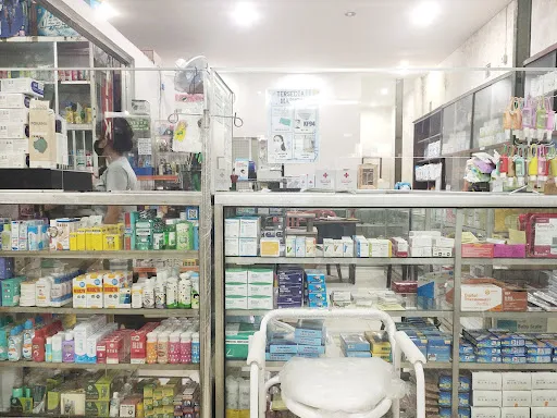 Apotek Sinar Santi 1