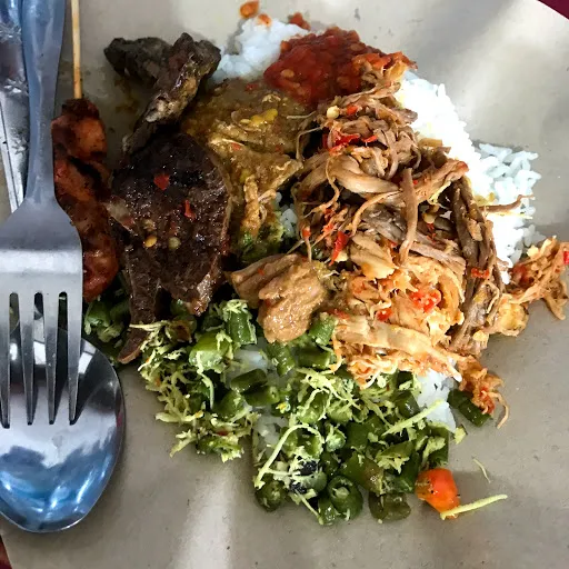 Warung Muslim Bu Apid 4