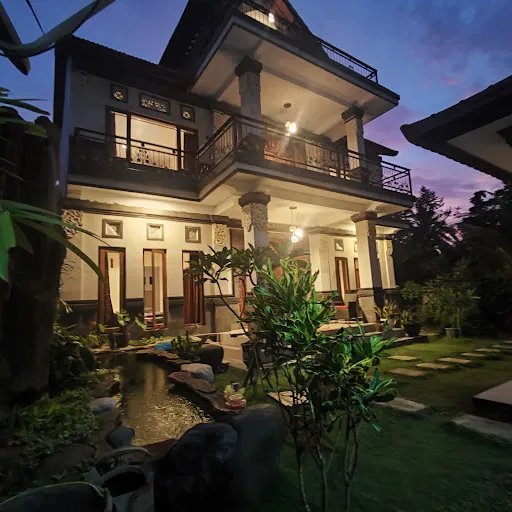 THE LANUS'S GUEST HOUSE 2