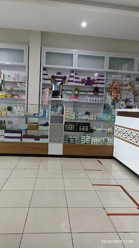 Klinik Dr. BPJ Dermatologist Skin center 1