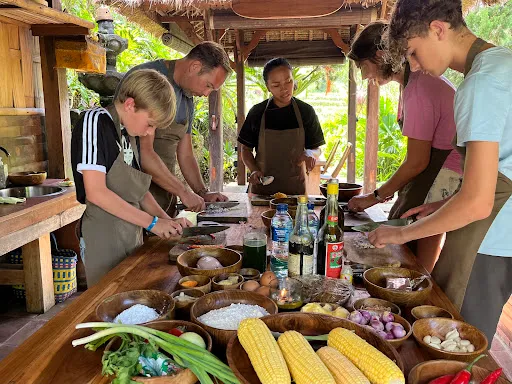 Anamaya Sidemen Cooking Class 3