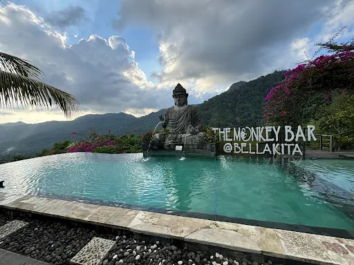 The Monkey Bar at Bella Vista 4