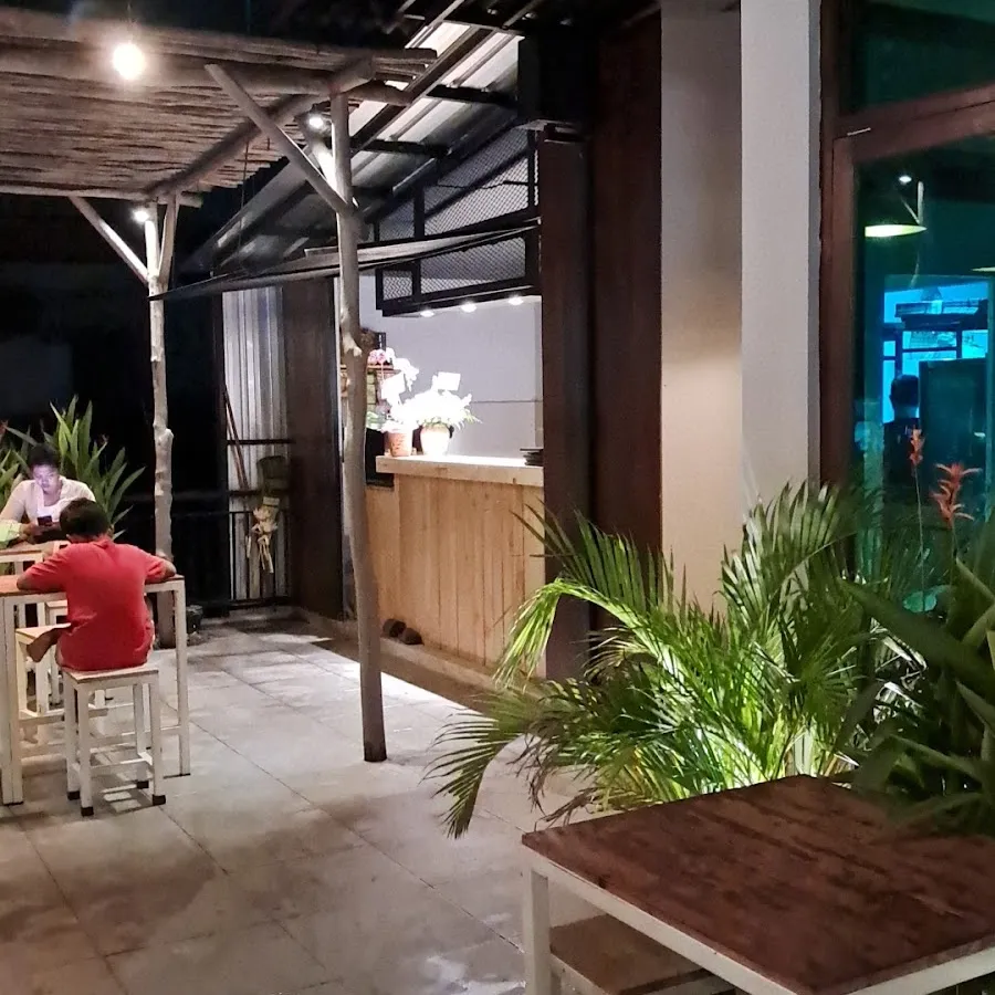 Star Pizza Klungkung 2