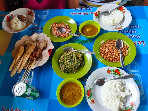 Merta Sari Restaurant Pesinggahan 3