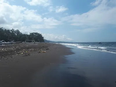 Pantai Kp Kusamba 1