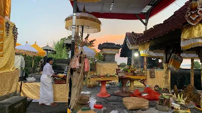 Pantai Batu Tumpeng 4