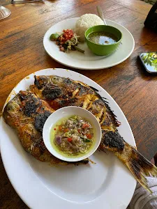 Warung Indah II (cabang pantai lebih) 3