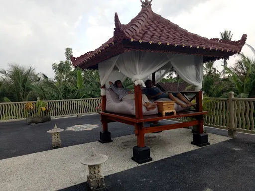 Warung Pak Sanom 4